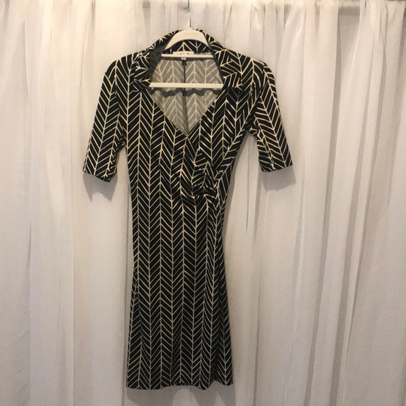 Moa Moa Dress – Work & Casual – Size Small (S) - Picture 10 of 14